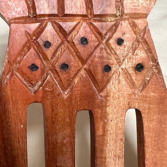 Pineapple Shaped Carved Acacia Wood Salad Forks Servers - Picture 4 of 9